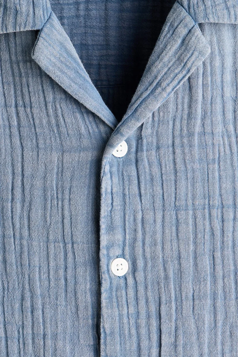 H&M Relaxed Fit Short-sleeved muslin shirt