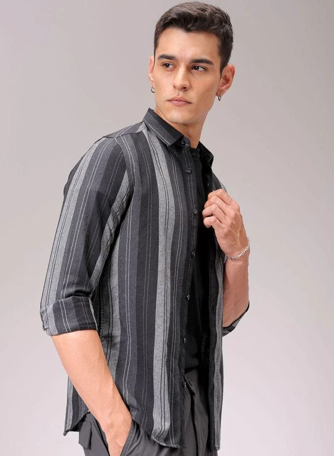 The Indian Garage Co Men Slim Fit Striped Full Sleeves Cutaway Collar Casual Shirt