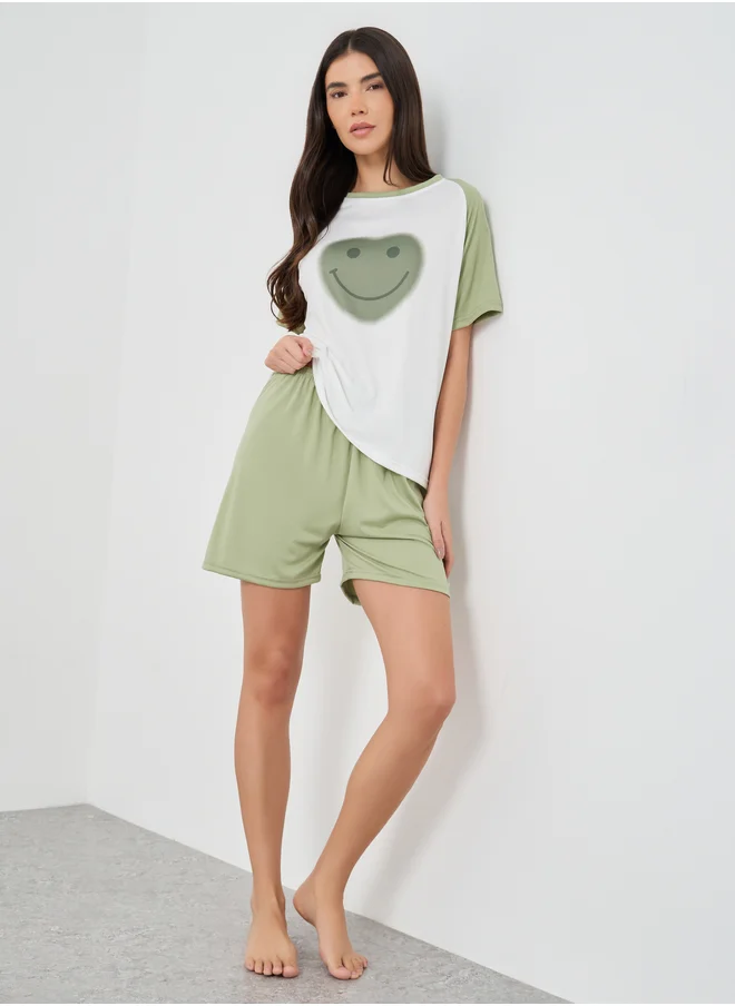 تايك تو Take Two Raglan Sleeve Smile Printed T-Shirt and Shorts Pyjama Set