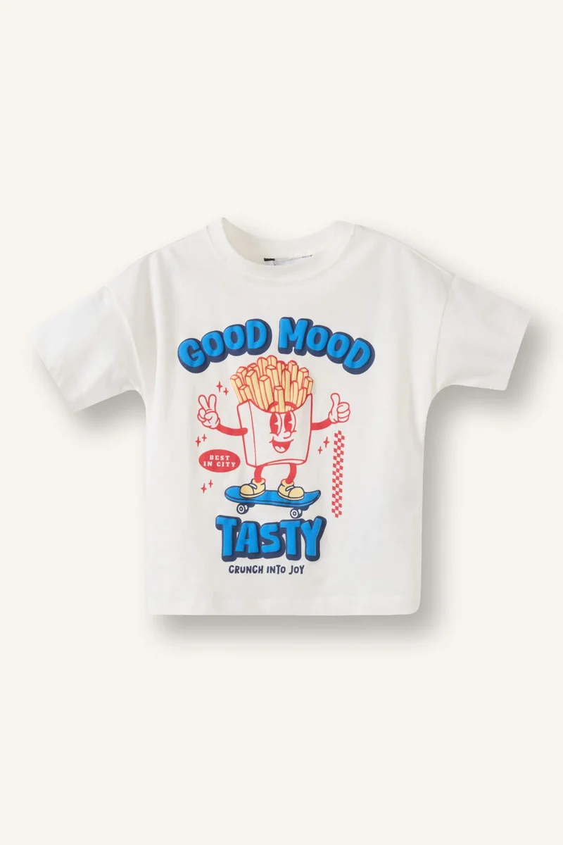 ديفاكتو Oversize Fit Puff Print Short Sleeve T-Shirt
