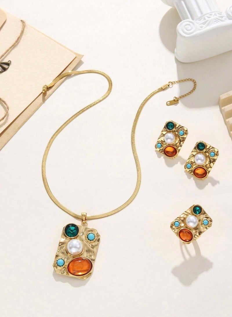 نيو ستايل طقم اكسسوارات نسائي فاخر مكون من سلسال وحلق أذن وخاتم من الاستانلس ستيل مطلي باللون الذهبي - Image 3