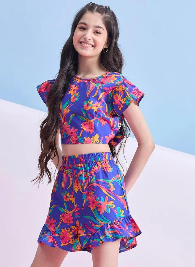 Stylo Bug Floral Print Tie-Up Back Crop Top & Flippy Shorts Set by Styli