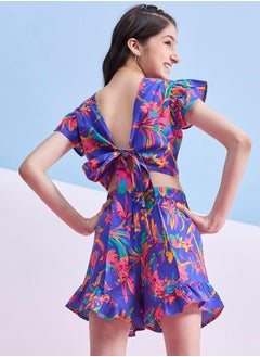 Stylo Bug Floral Print Tie-Up Back Crop Top & Flippy Shorts Set by Styli  - Image 4
