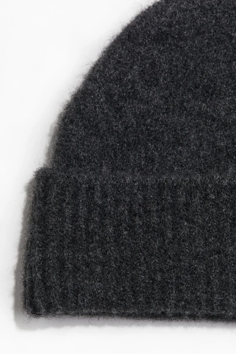 اتش اند ام Knitted hat