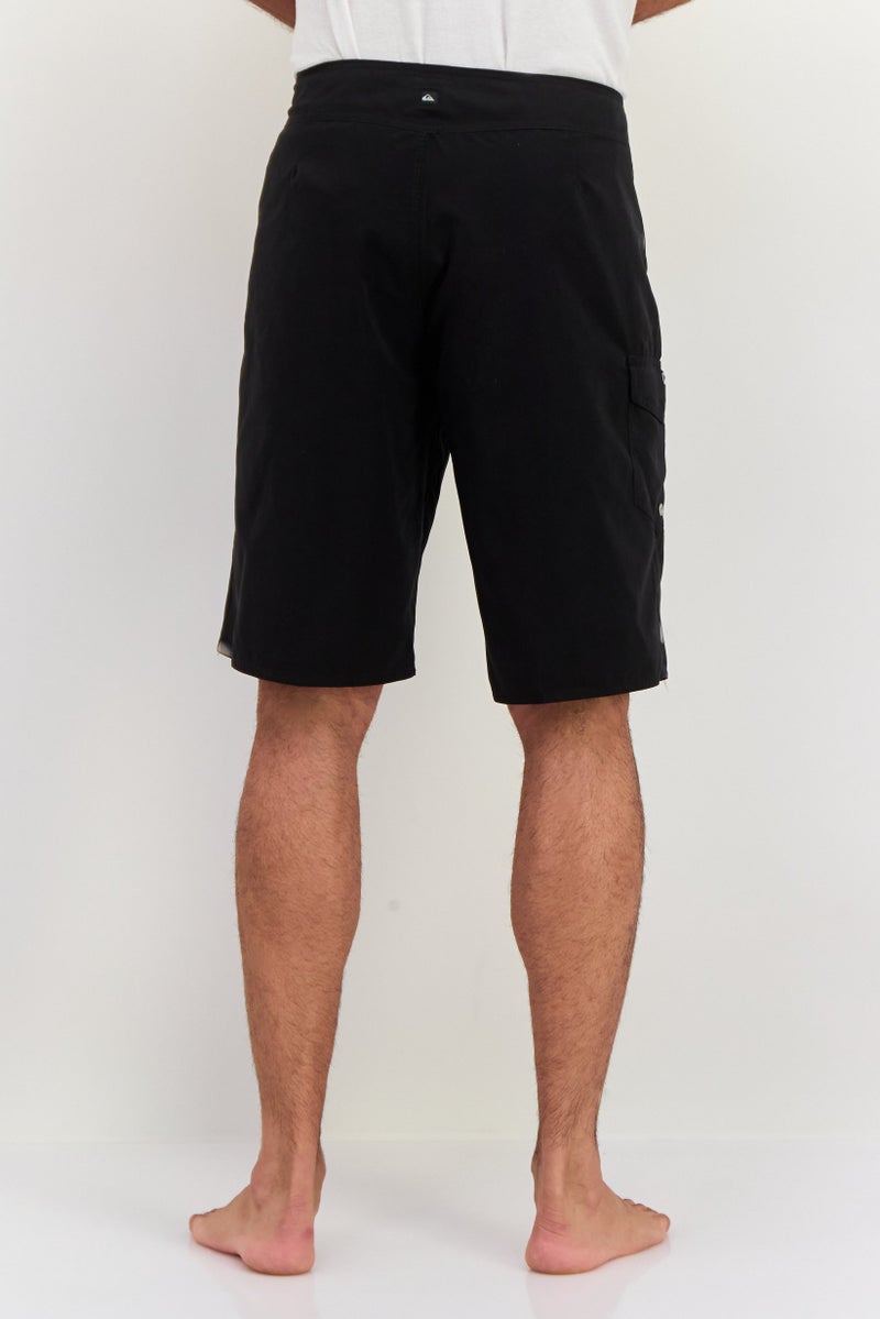 QUIKSILVER Men Solid Board Short, Black  - Image 2