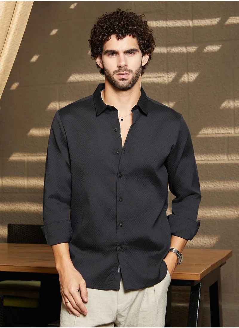 كامبوس سوترا Men's Midnight Black Motif -Tactile Shirt