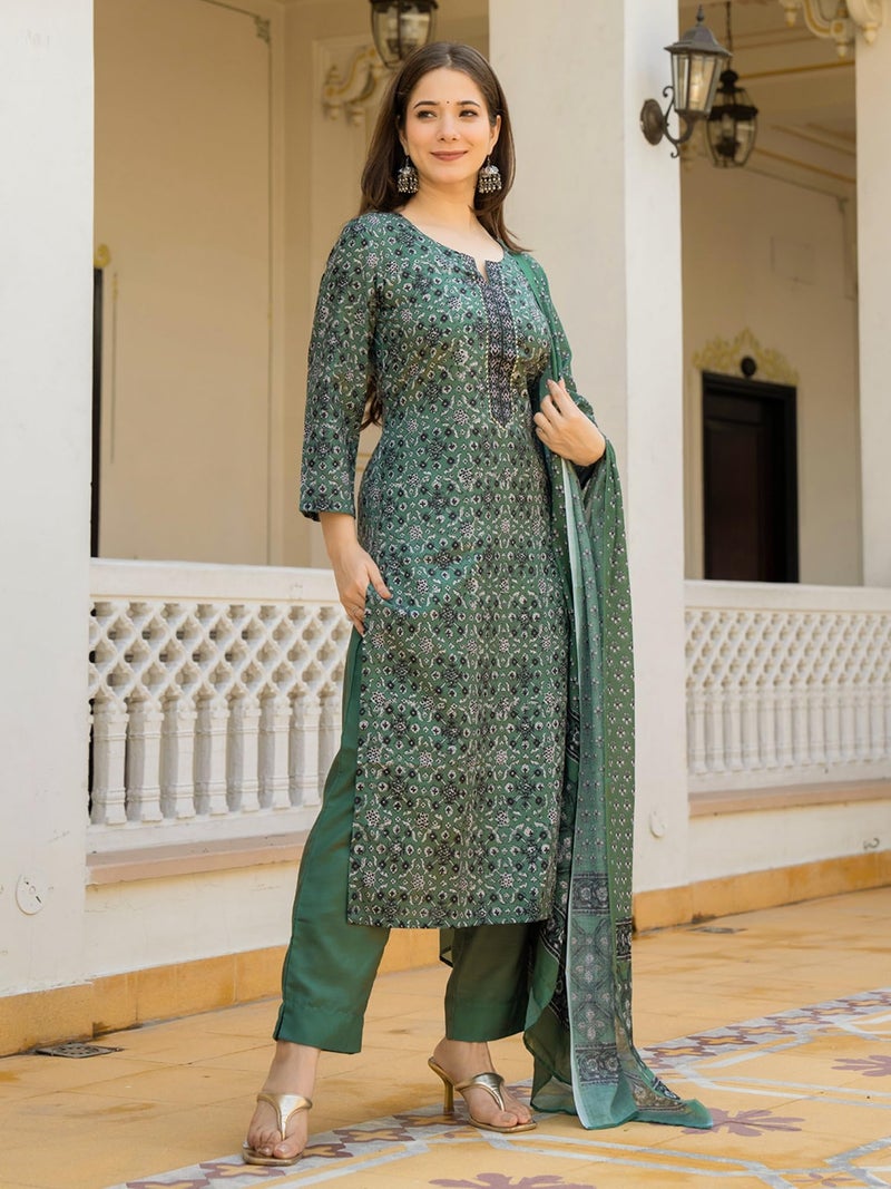 Vaamsi Women's Ethnic Motifs Straight Printed Kurta Pant With Dupatta Set (VKSKD2281_XS_Green) - Image 3