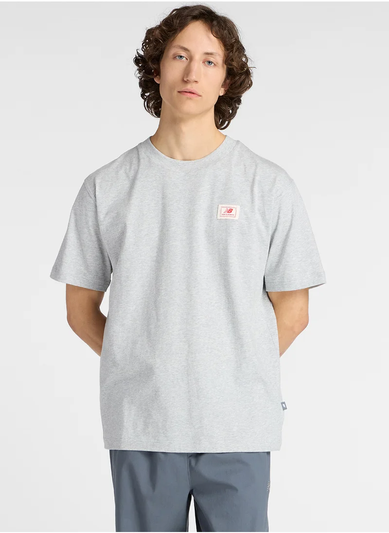 نيو بالانس Woven Label T-Shirt