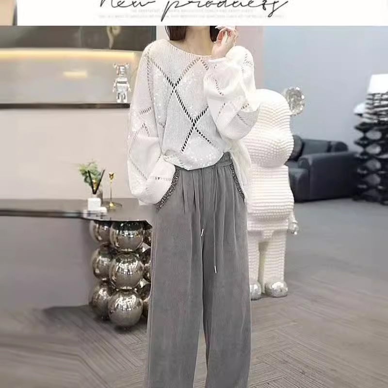 Women's Loose Knit Sweater with Sequins Diamond Pattern - Image 3
