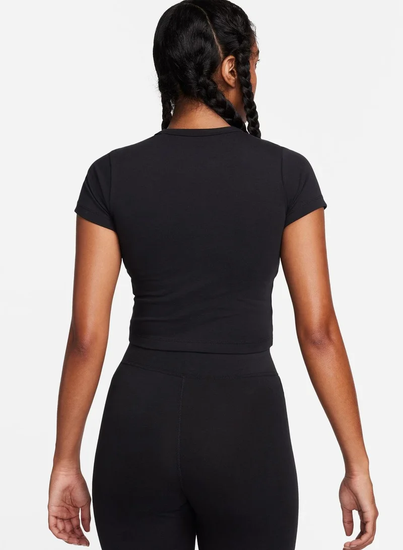 Nike Essential T-Shirt