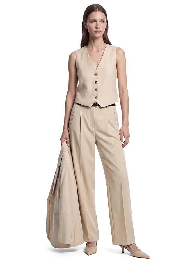 Sleeveless Vest