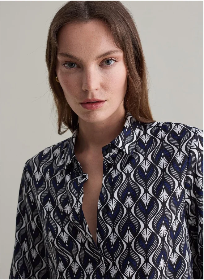 او في اس Shirt with liberty pattern print