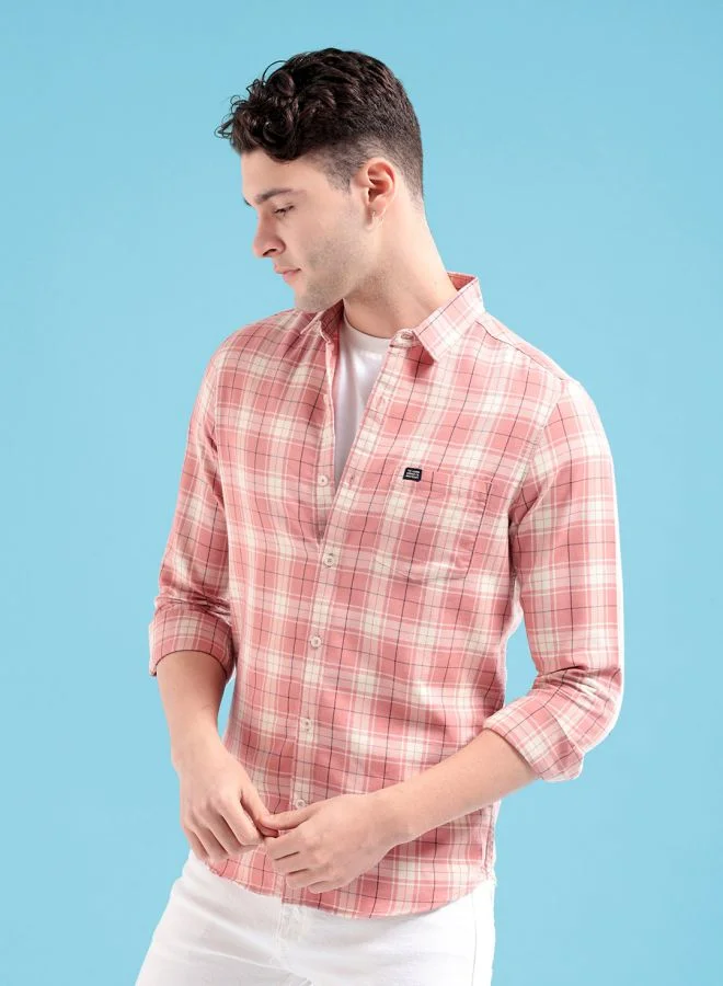 شركة المرآب الهندية Men Regular Fit Checkered Full Sleeves Cutaway Collar Casual Shirt