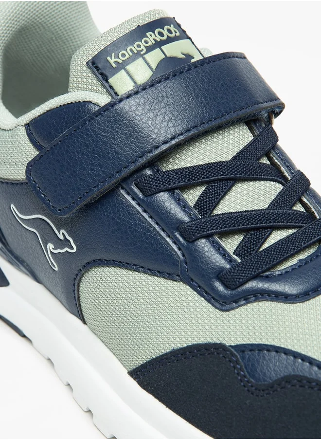 كانغاروس Boys' Panelled Walking Shoes with Hook and Loop Closure