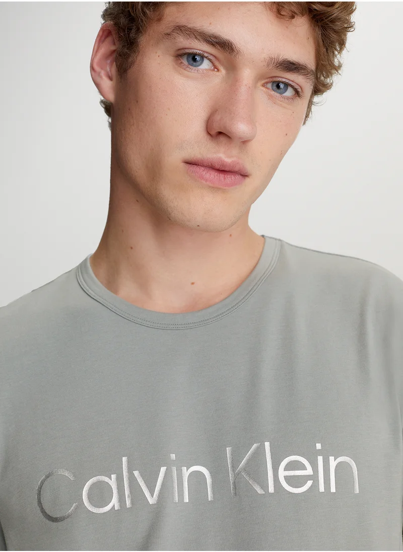 CALVIN KLEIN Logo Crew Neck T-Shirt