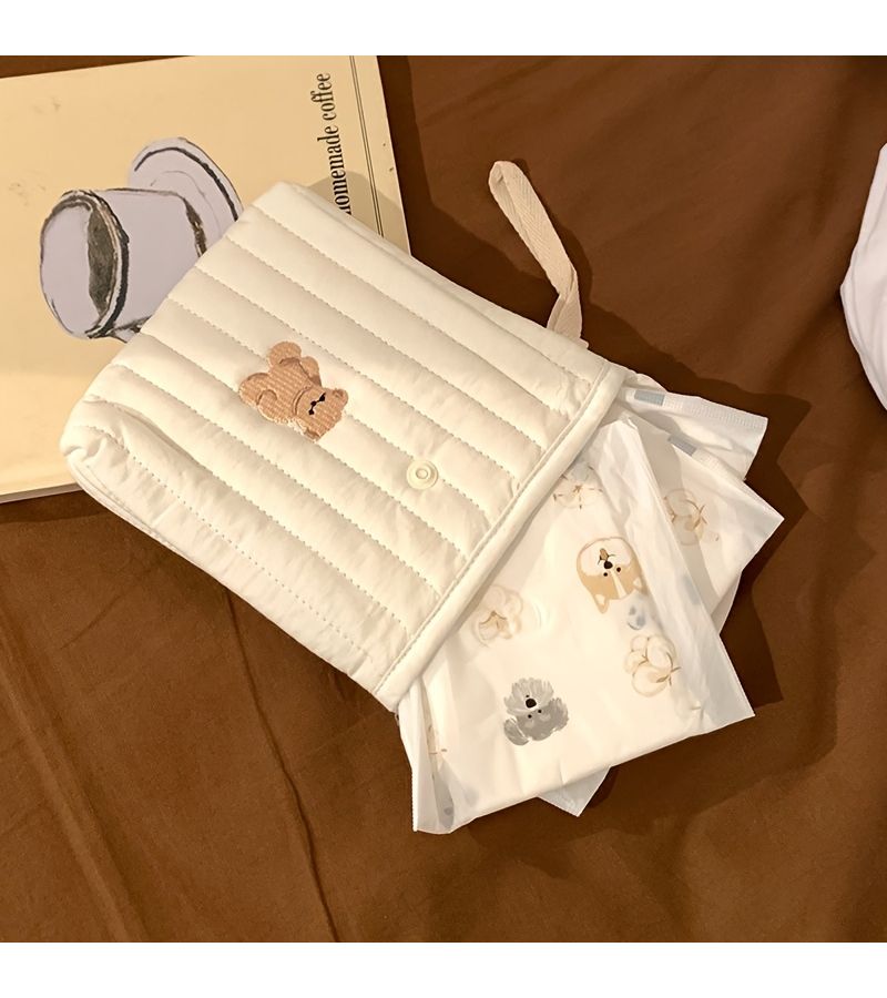 Cute Bear Print Sanitary Towel Storage Bag Portable Mini Cosmetic Pouch For Women - Image 3