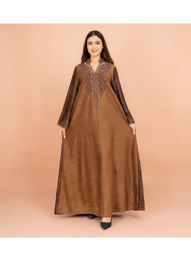 اكسا جلابية شتوية فاخرة مطرزة بالخرز - Image 5