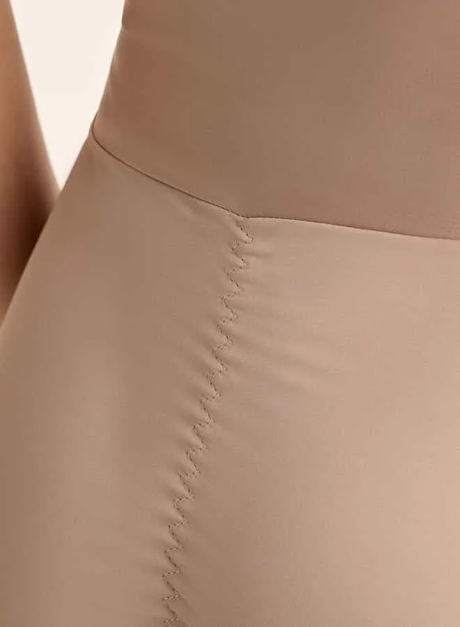 سبلاش فيڤ شورت تشكيل بتفاصيل مجعدة