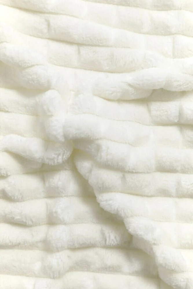 ميرينوس Modern Line 3 Piece Blanket Set - Ecru (Boxed Dowry Box)