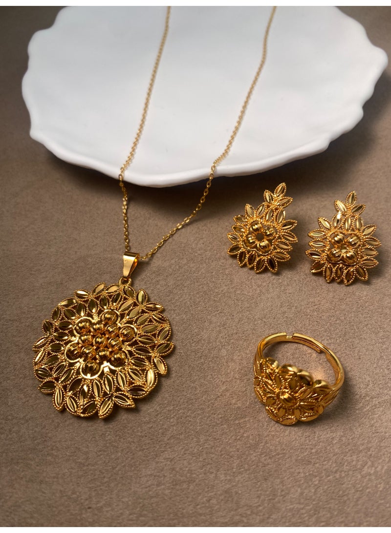 طقم نسائي مطلي بالذهب عيار ٢٢ قيراطًا: قلادة وأقراط وخاتم - عروض مميزة بمناسبة اليوم الوطني السعودي! هدايا أنيقة ومتعددة الاستخدامات لحفلات الأعياد - Image 3