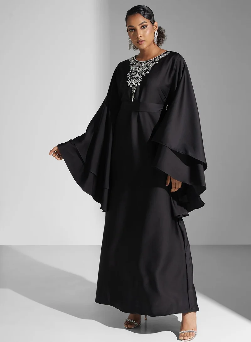 Yaser albik Embellished Sleeve Dress