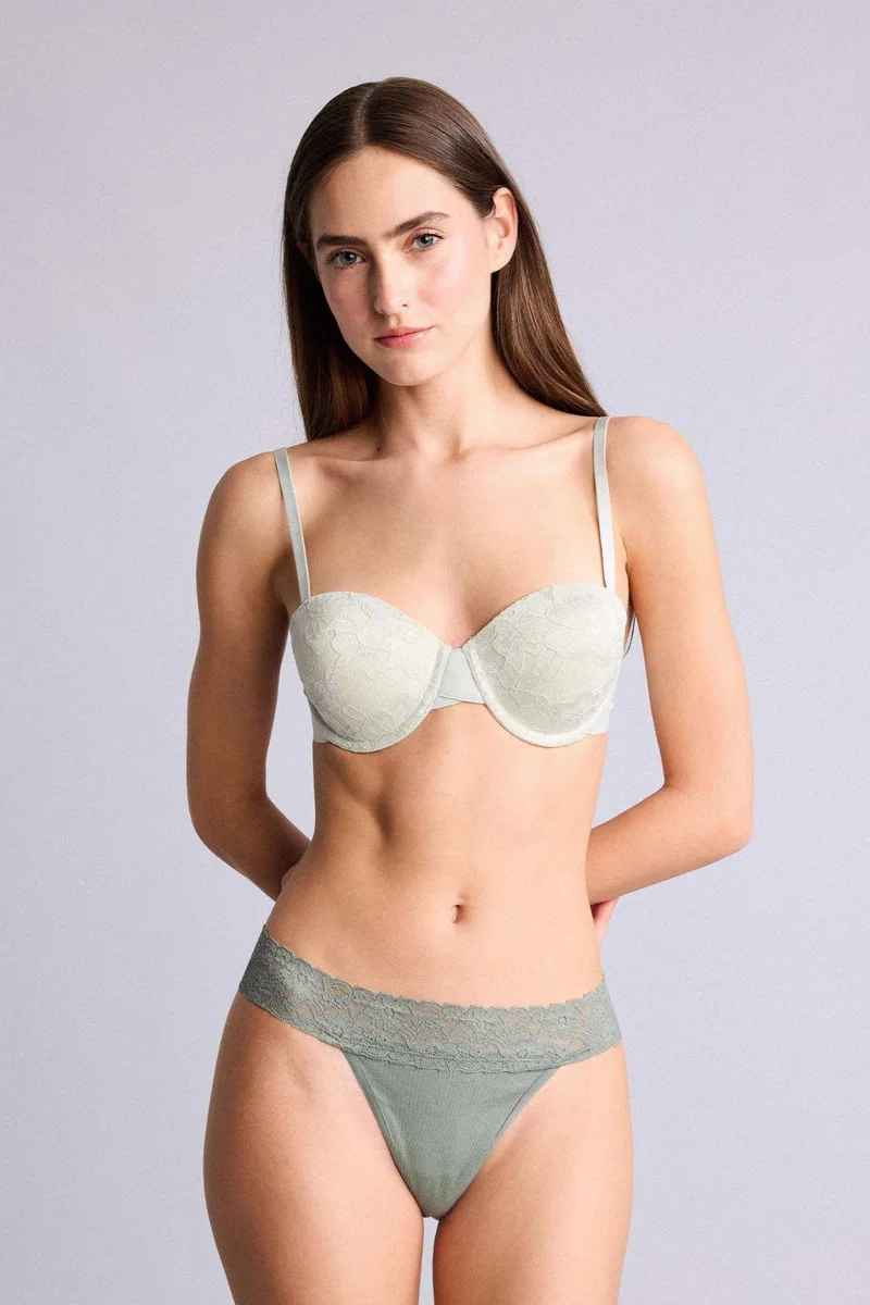 DeFacto Padded Lace Bra