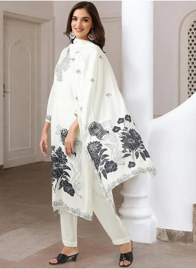 ISHIN White Women White Muslin Kurta Set with Embroidered pattern Tunic and Palazzo features a Round neckline and Three-Fourth Sleeve secured with Elastic closure and styled in Straight Fit ideal for Festive moments — designed to make heads turn.