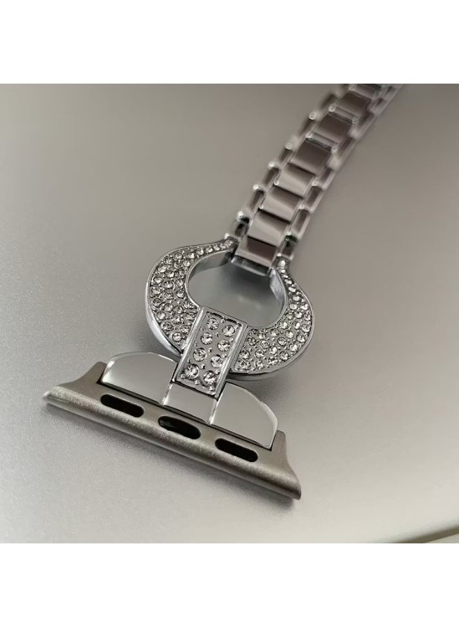 ديفيا سوار ساعة الماسي مقاس 38/40 مم، مظهر أنيق وفخم، قفل بخطاف وحلقة، وسادة ناعمة، صناعة راقية، ملمس مريح، سهل التركيب - فضي - Image 5