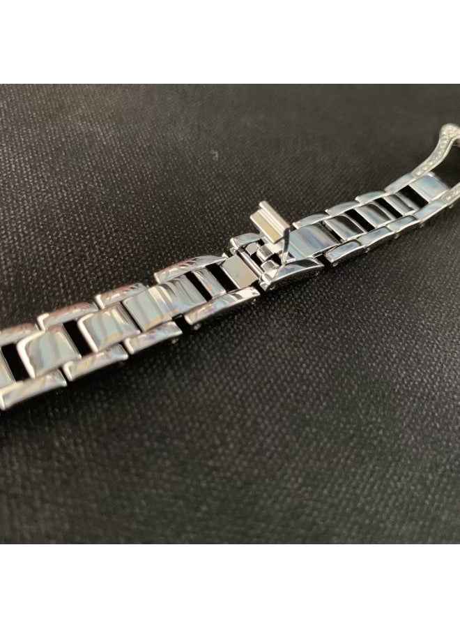 ديفيا سوار ساعة الماسي مقاس 38/40 مم، مظهر أنيق وفخم، قفل بخطاف وحلقة، وسادة ناعمة، صناعة راقية، ملمس مريح، سهل التركيب - فضي - Image 4