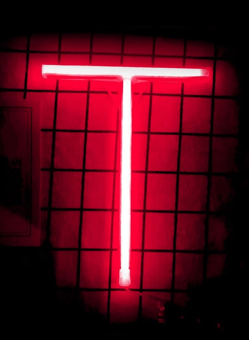 سلة حرف بإضاءة النيون باللون الأحمر الدافىء – T - Image 1