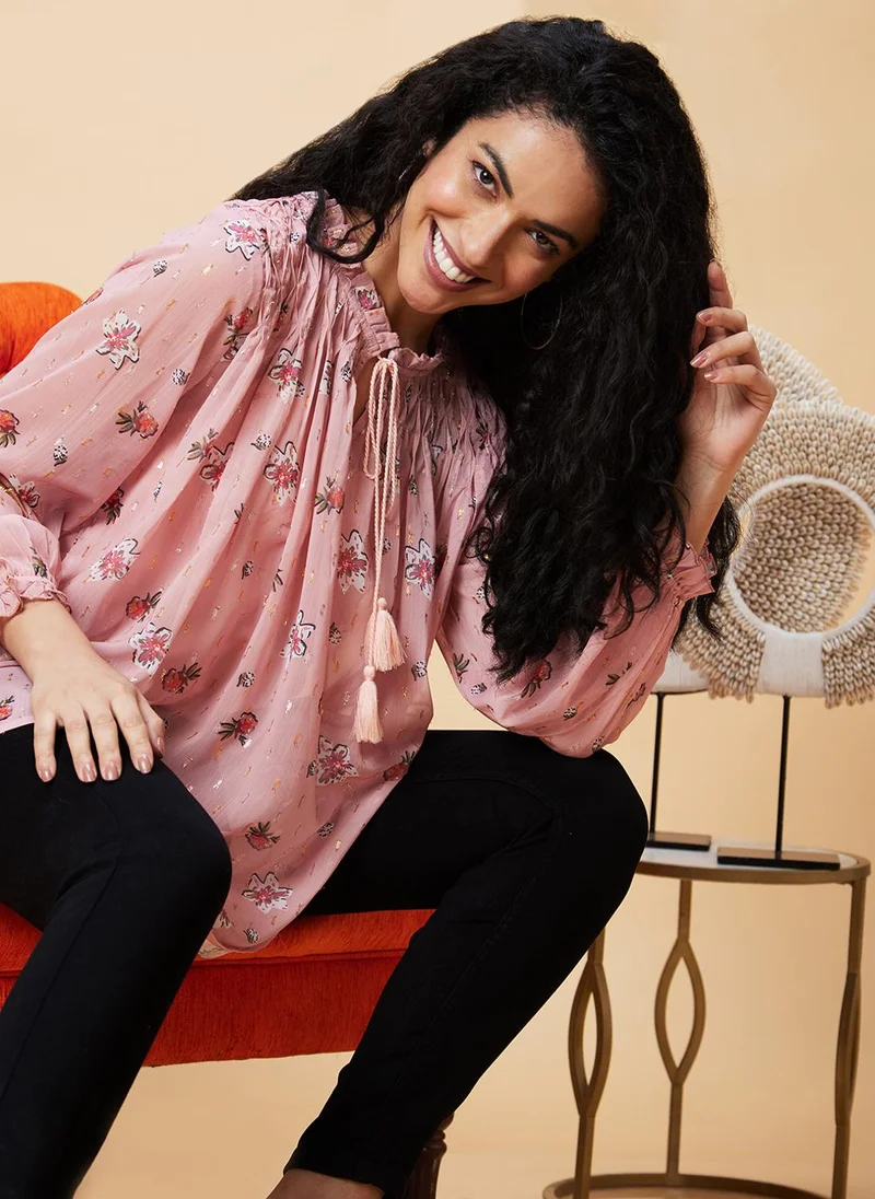 جلو باص بلوزة نسائية 글로بس بطبعة زهور وردية وربطة عنق