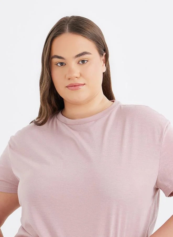 Styli Styli Plus Summer Back Graphic T-Shirt and Slogan Cuffed Pyjama Set