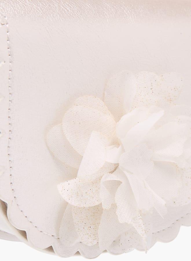 فلورا بيلا من شو إكسبرس حقيبة كروس بودي للبنات بتفاصيل مطرزة وإغلاق مغناطيسي - Image 4