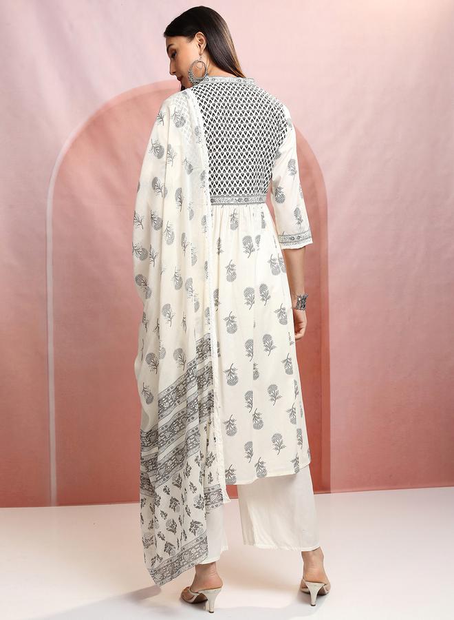 Vishudh Women Black Printed Cotton Kurta Set - Image 3