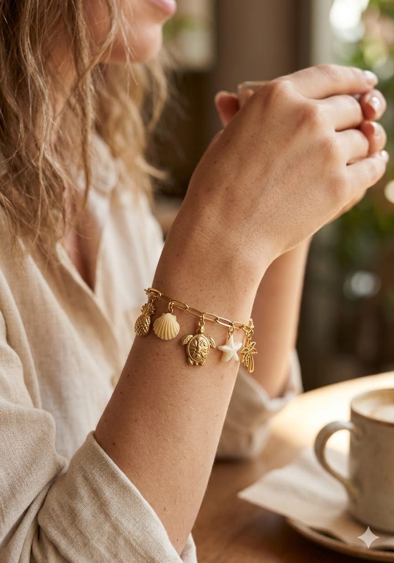 Trendy Chain Charm Bracelet with Adjustable Fastening - Elegant Wristband & Fashion Accessory for Everyday Wear