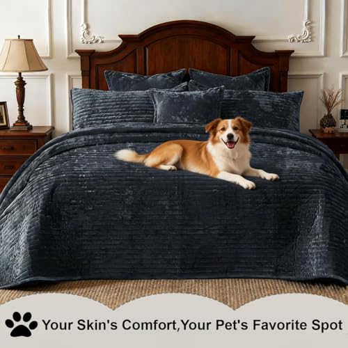 COCOPLOCEUS 3 Pieces Luxurious Velvet Oversized King Quilt Bedding Set 106x118 Striped Bedspread Coverlet Quilted Set with 2 Pillow Shams 20x36 Ultra Soft Comforter for All Season, Grey Blue - Image 3
