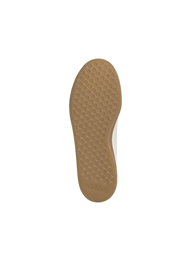 adidas أحذية رياضية Advantage Base 2.0 بيضاء 3.5