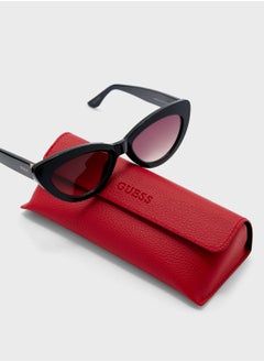 GUESS Oversized Sunglasses  - Image 4