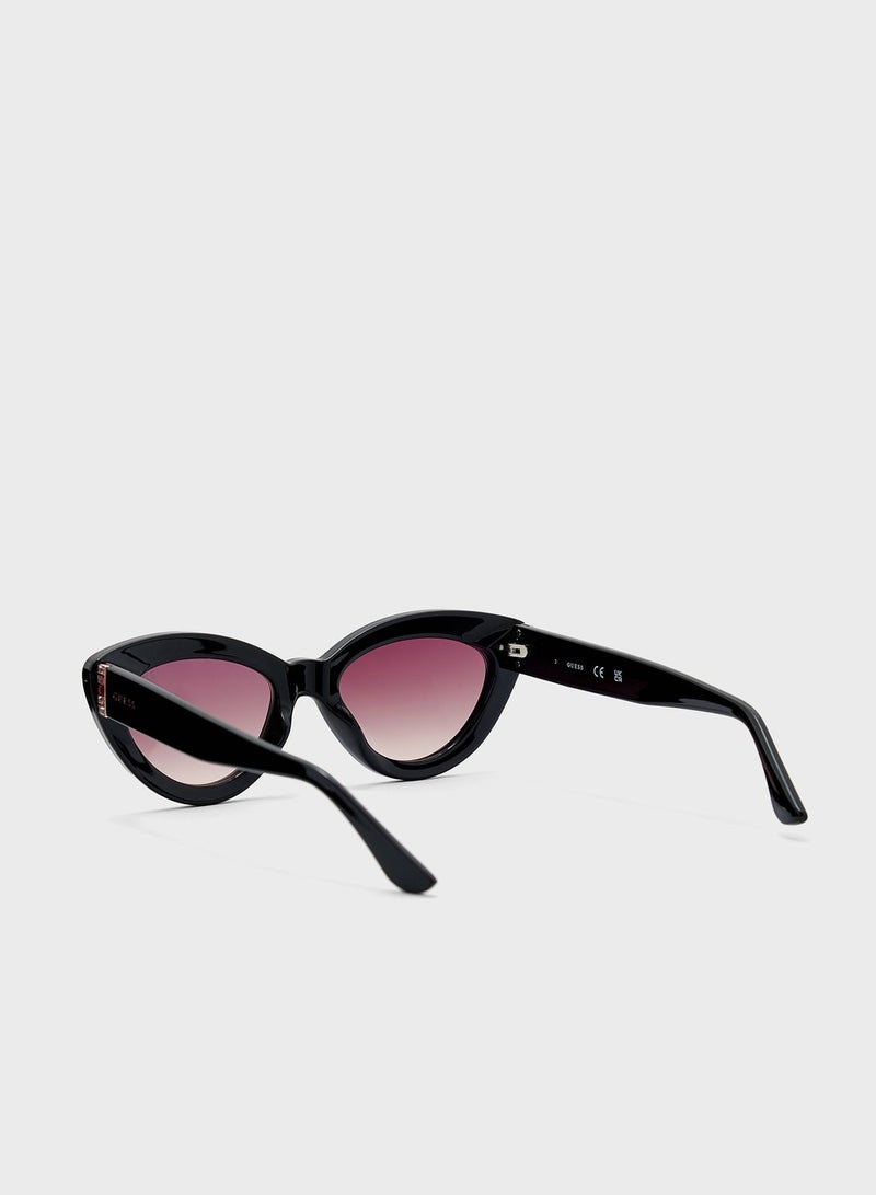 GUESS Oversized Sunglasses - Image 2
