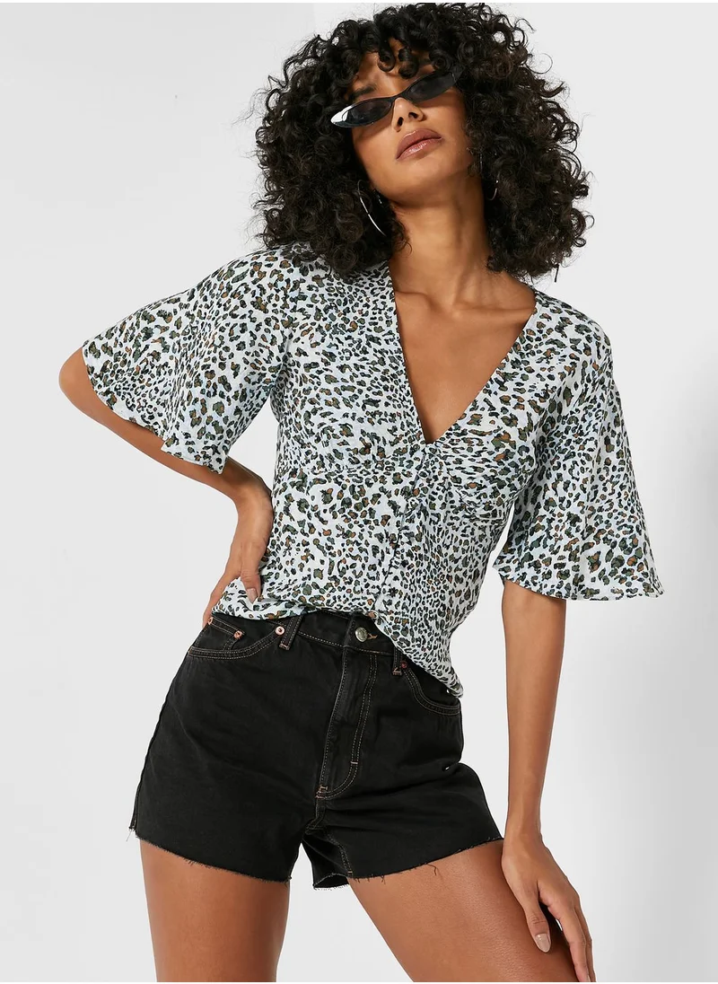 TOPSHOP V-Neck Printed Top