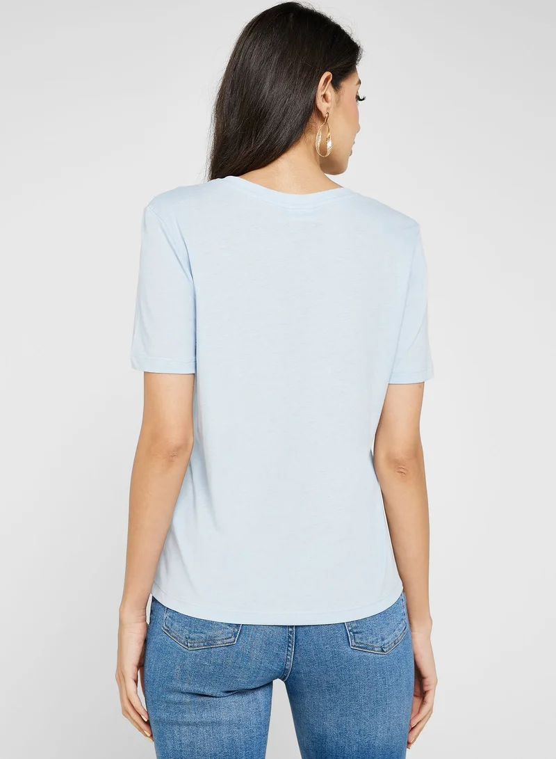 Jacqueline de Yong Crew Neck Graphic T-Shirt