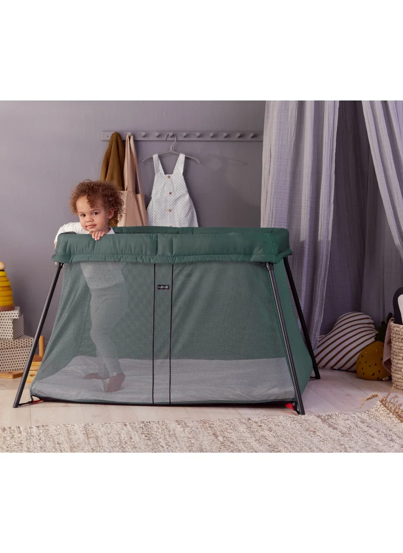 BABYBJORN Pieces of 1 Travel Cot Light, 112 X 82 X 64 Cm - Dark Green