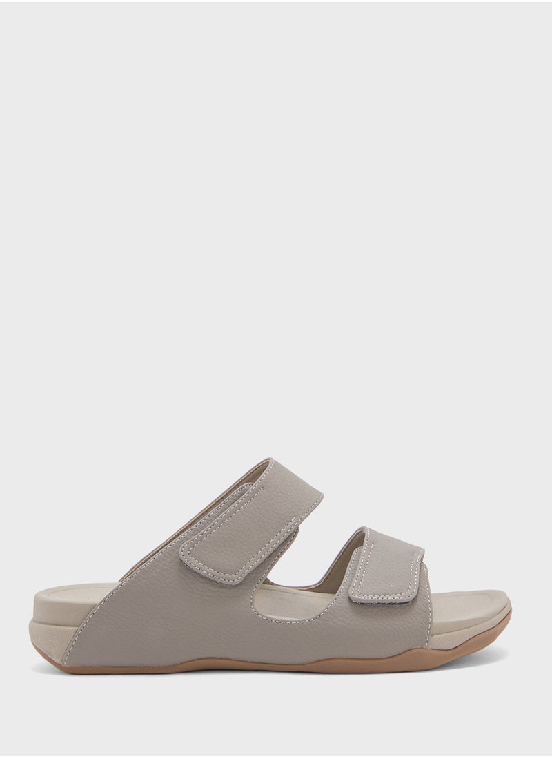Robert Wood Arabic Sandals  - Image 2