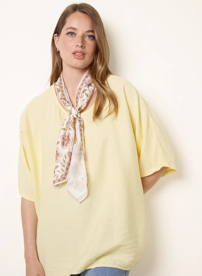 بلو فانيلا Scarf Viscose Top
