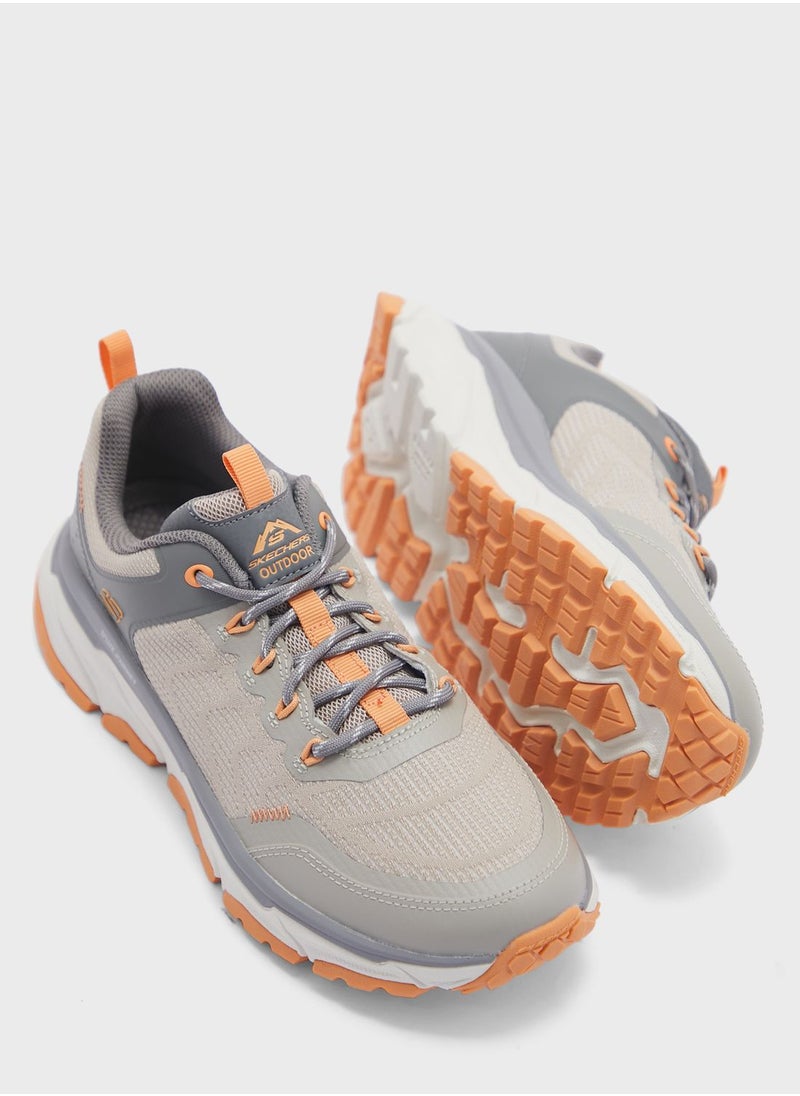 SKECHERS - D'Lux Journey - Image 1