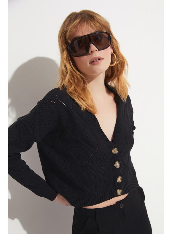 June Lacy V-Neck Crop Cardigan Black - Image 2