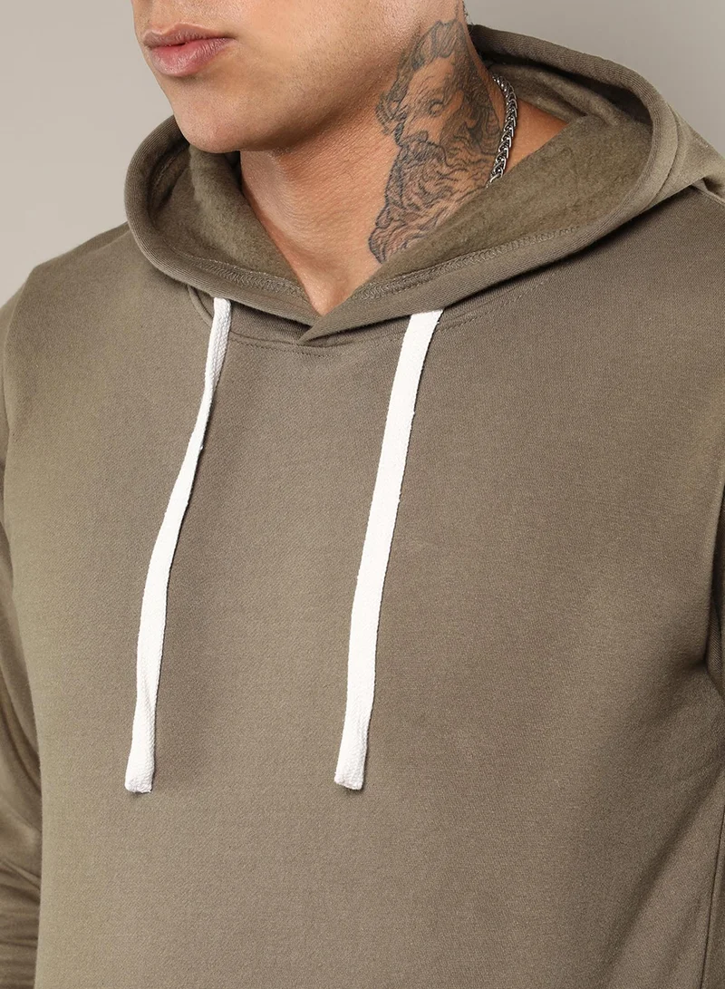 كامبوس سوترا Men's Olive Green Pullover Hoodie With Contrast Drawstring