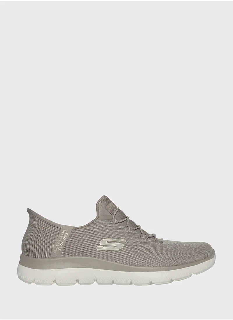 SKECHERS Summits
