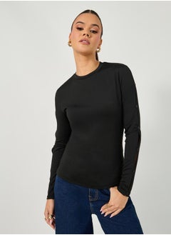 Styli Cut-Out Sleeve Button Detail Round Neck T-Shirt  - Image 2