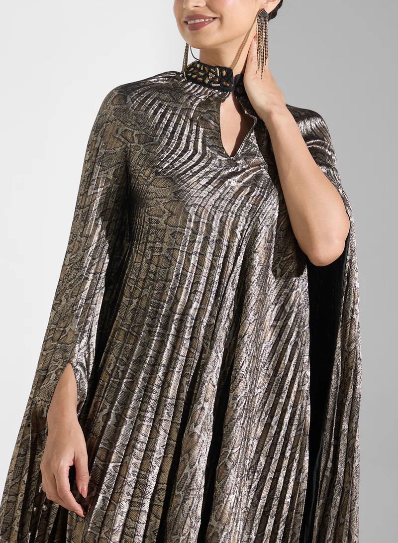 Threadz by Ajooni Pleated Metallic Dress